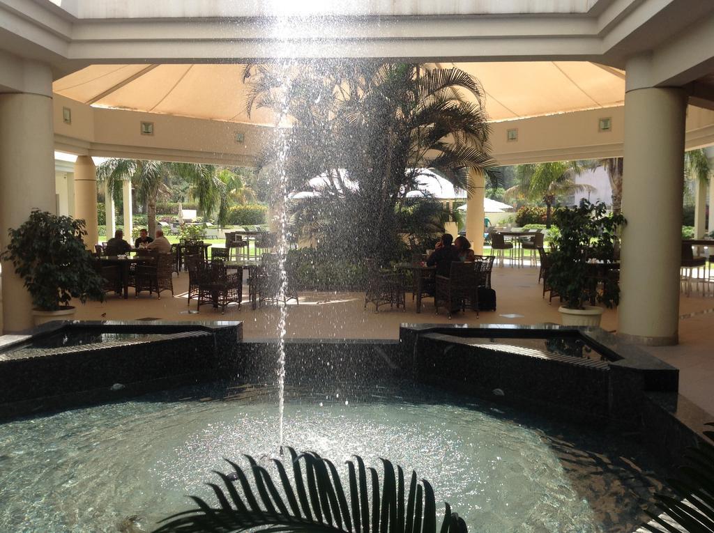 Hotel Vip Grand Maputo Bagian luar foto