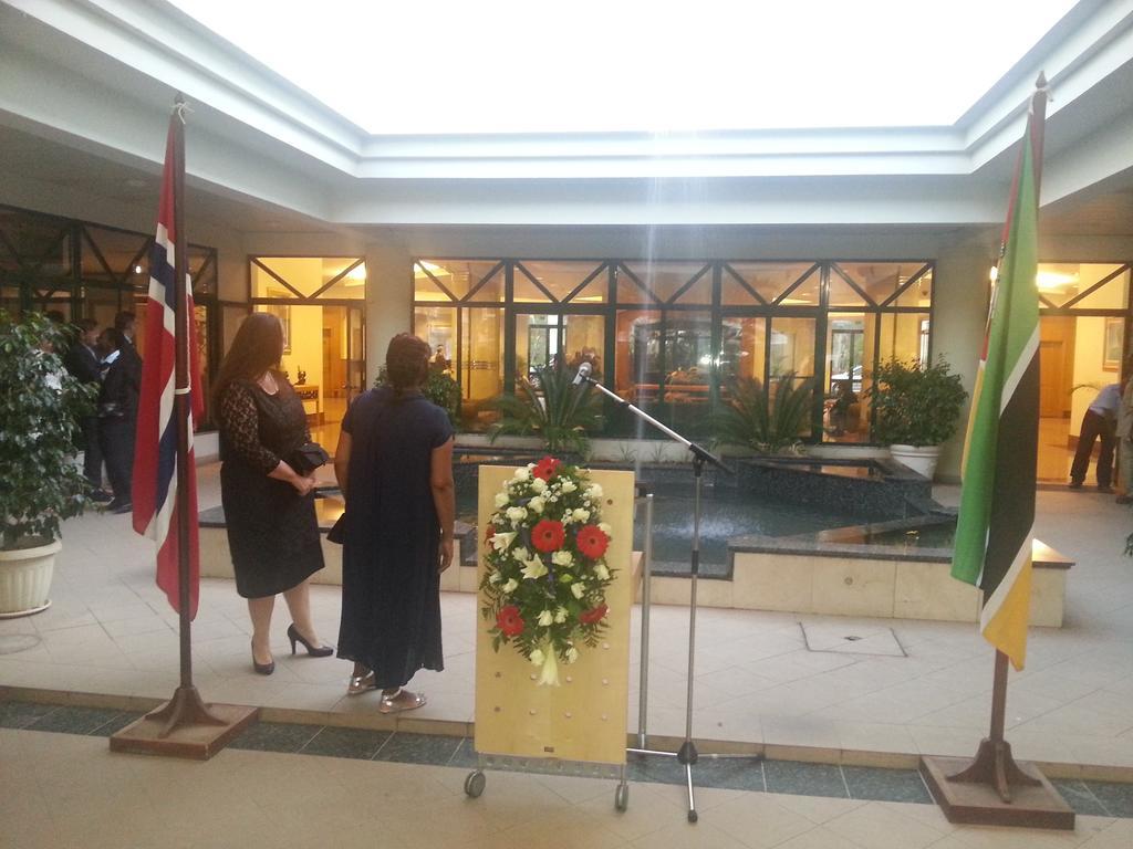 Hotel Vip Grand Maputo Bagian luar foto