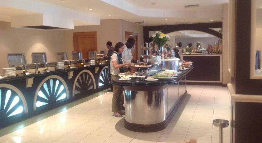 Hotel Vip Grand Maputo Bagian luar foto