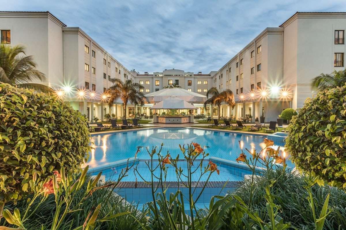 Hotel Vip Grand Maputo Bagian luar foto