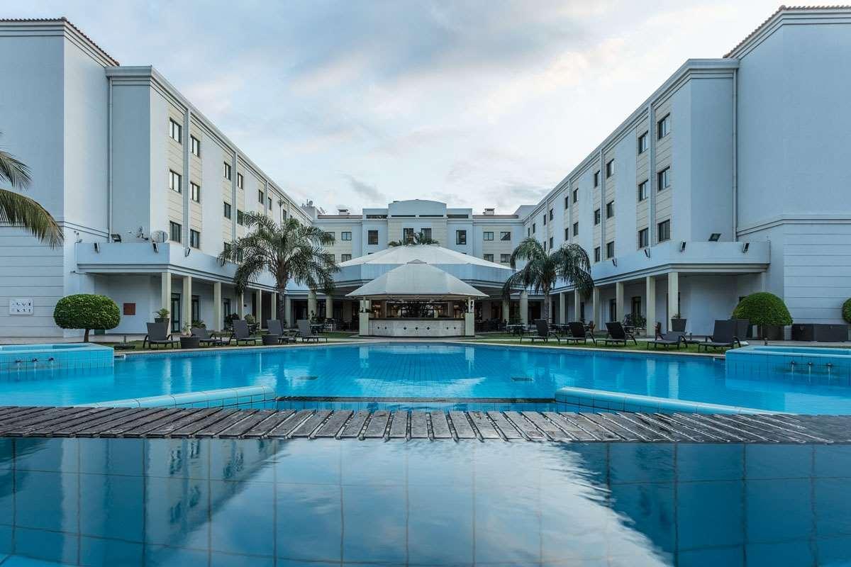 Hotel Vip Grand Maputo Bagian luar foto
