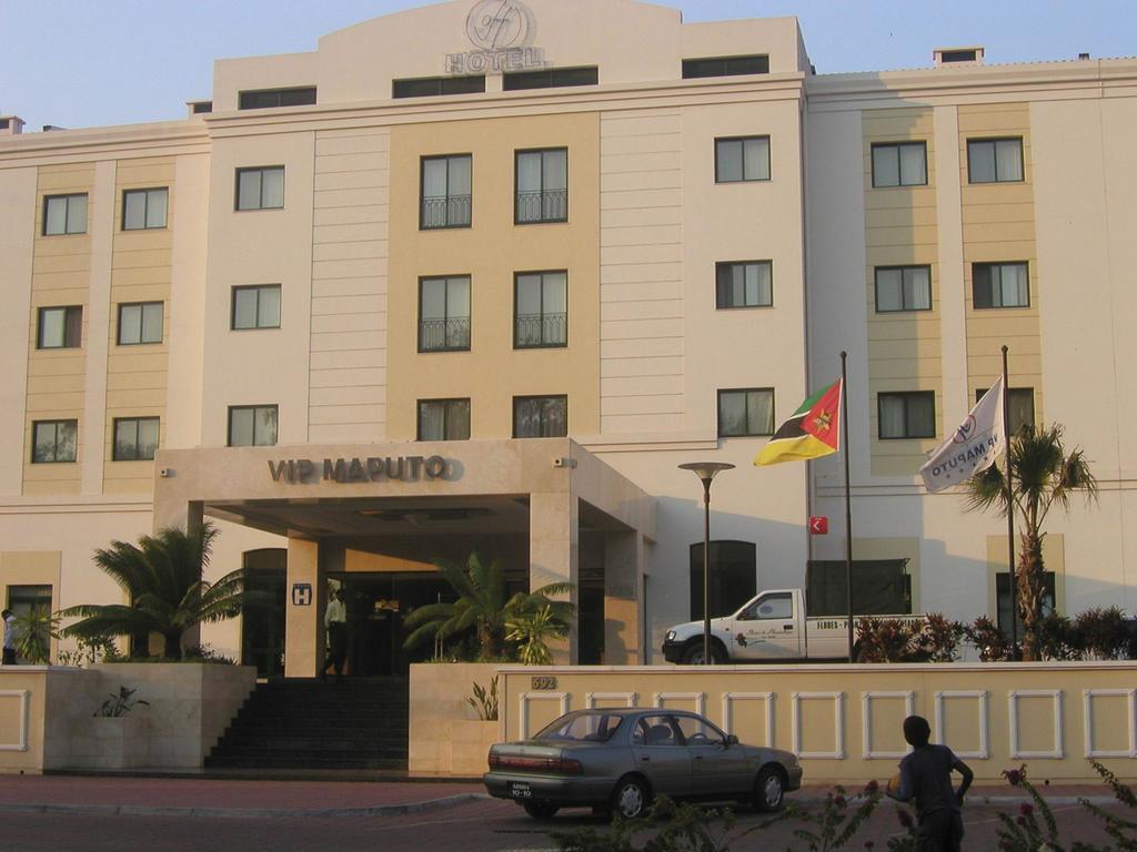 Hotel Vip Grand Maputo Bagian luar foto