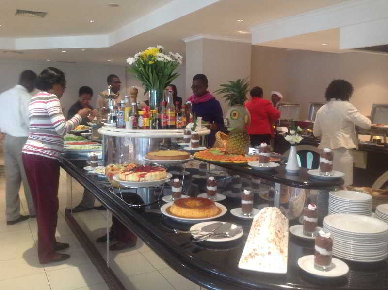 Hotel Vip Grand Maputo Bagian luar foto